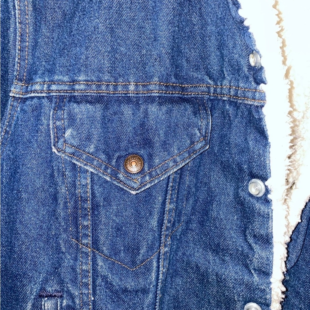 Levi’s Vintage Denim Sherpa Jacket, Size 42R